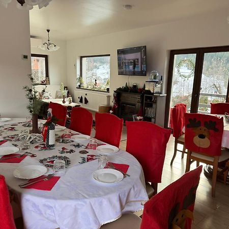 Cazare Colibita Casa Lipan Ngoại thất bức ảnh